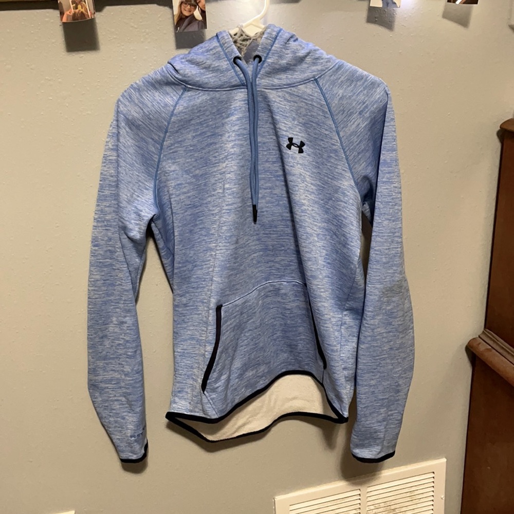 Under armor sweatshirt